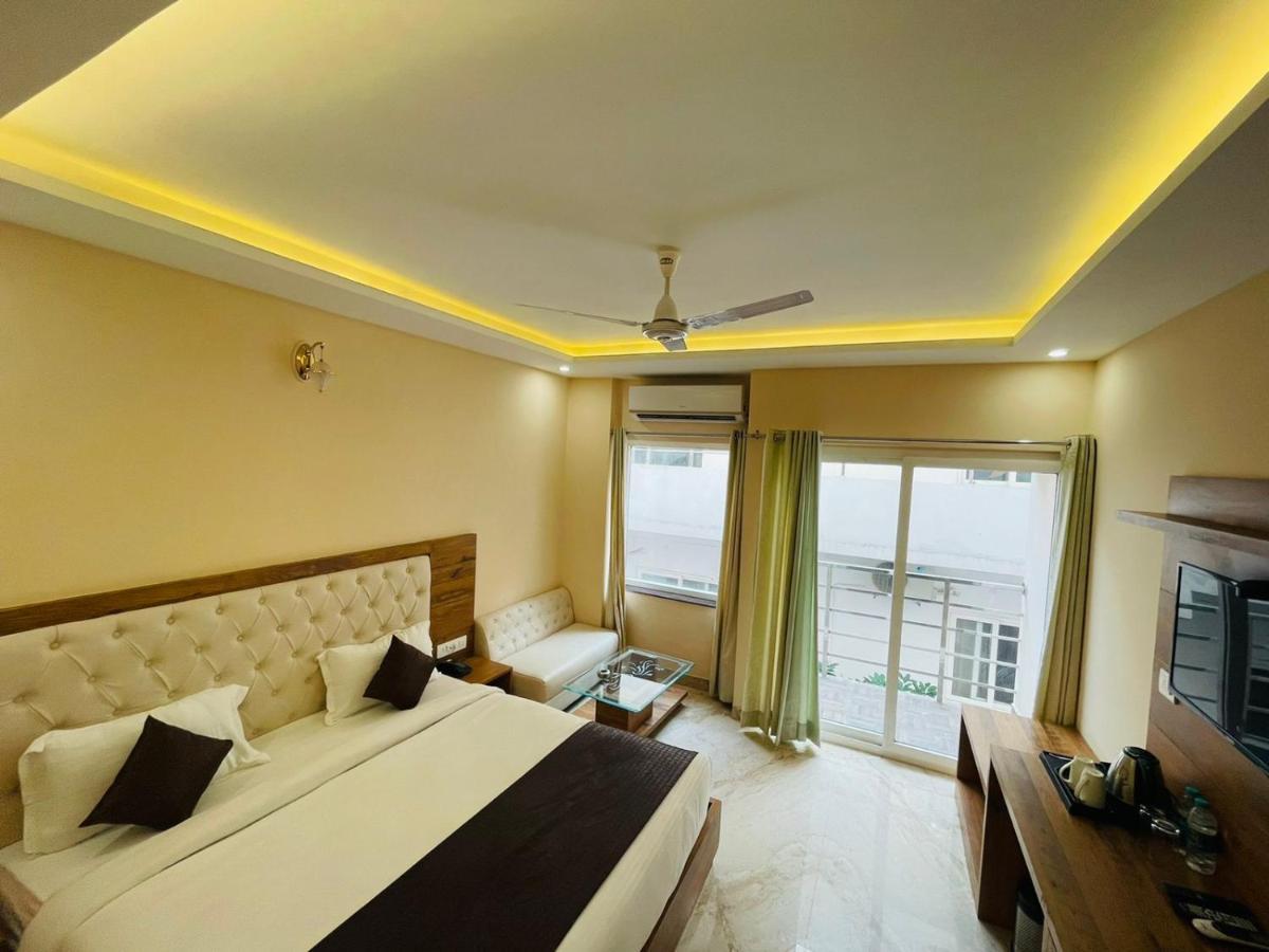 Super Townhouse Oak Tapovan Formerly Hotel Jk Heaven Rishikesh Exterior photo